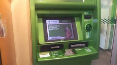 Что делать, если деньги остались в банкомате Сбербанка 