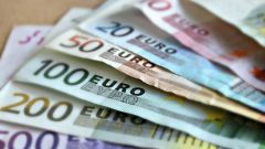Любителям эзотерики: как сделать копилку для привлечения денег