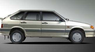 How to disassemble the instrument panel on VAZ 2114