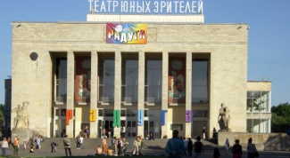 Where to go with kids during the holidays in St. Petersburg