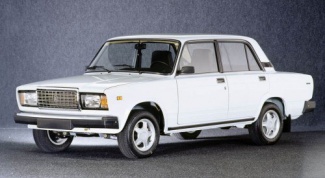 How much is VAZ-2107